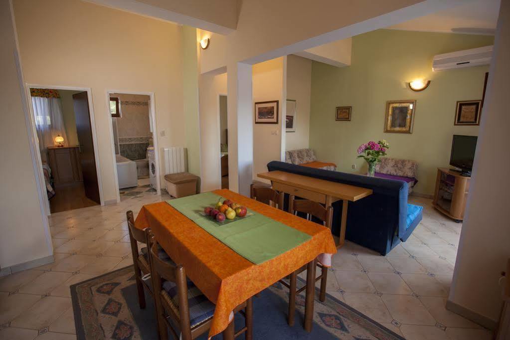 Apartments Villa Ban Rovinj Bagian luar foto